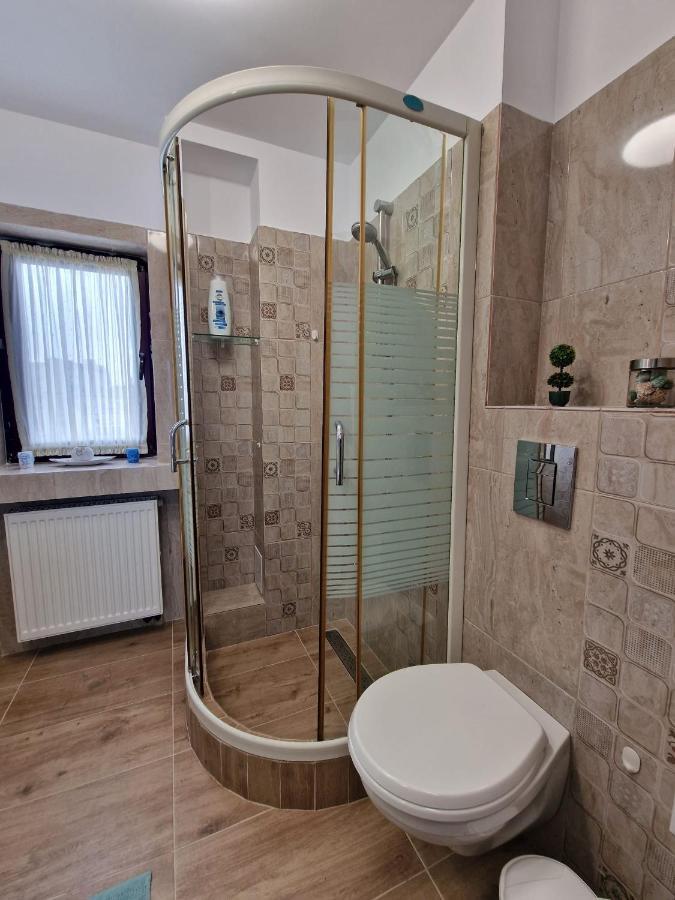 Laroka House Arty And Cosy Studio Universitate Center Bucharest Luaran gambar